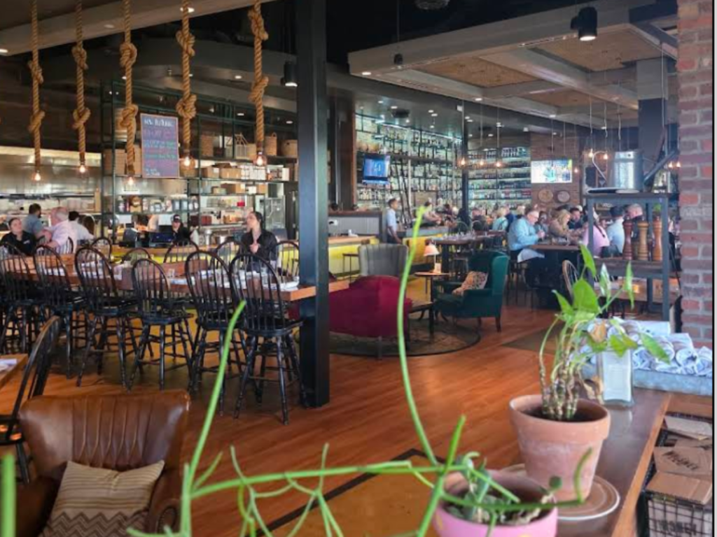 BURGAR AT Whisky Cake Kitchen and Bar INTERIOR